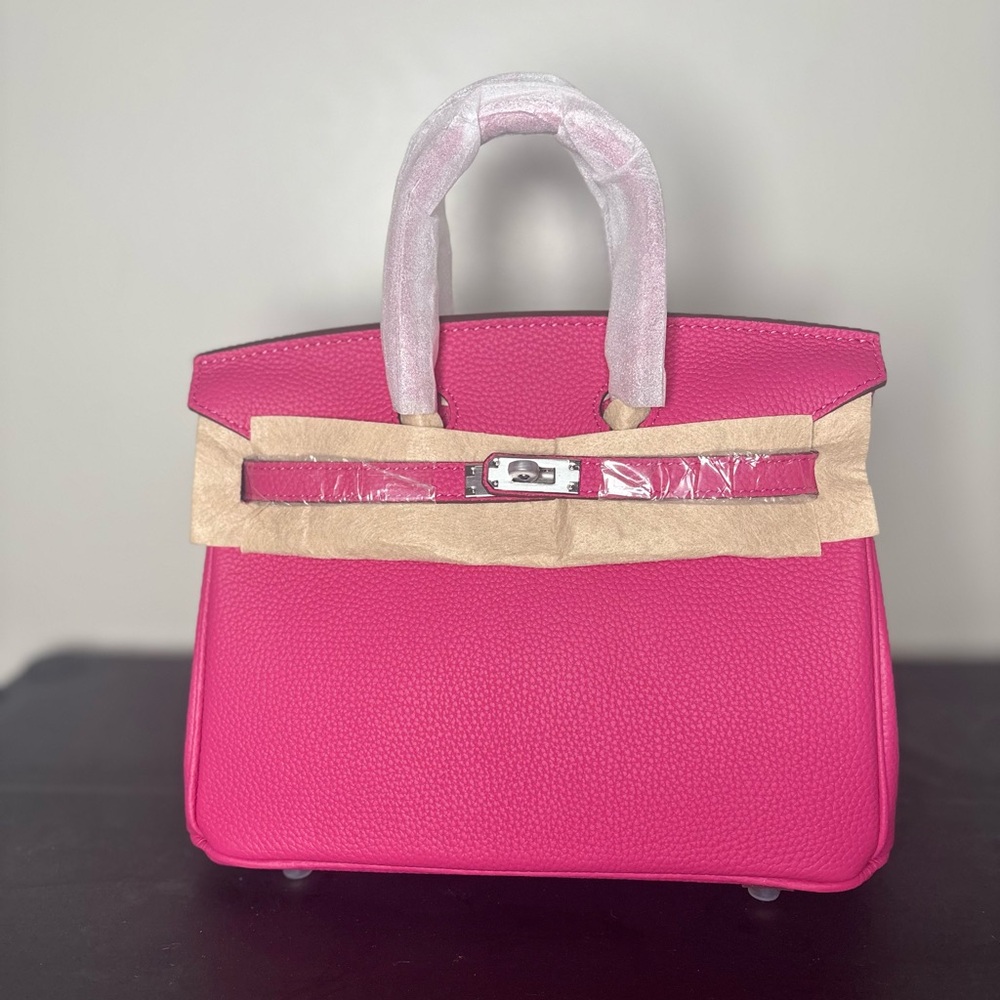Fushia Pink genuine leather wirkin
